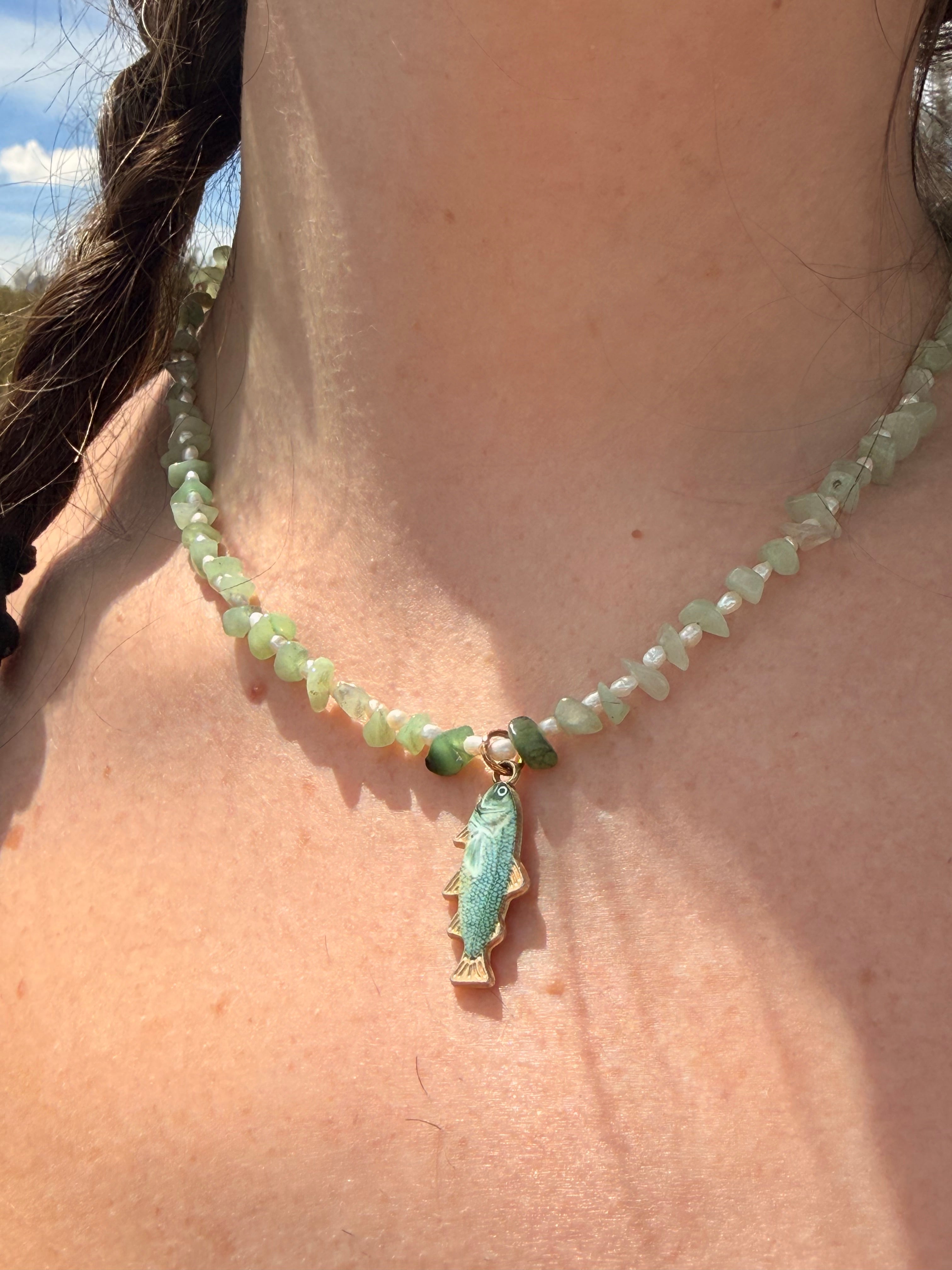 Freshwater Necklace - Precious Stones
